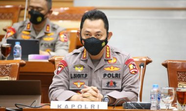 Bikin SKCK Kini Cukup dari HP, Kapolri Paparkan 15 Aplikasi Layanan Publik Semudah Pesan Pizza