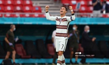 Ronaldo Cuma Geser Botol Minuman Saja Bikin Saham Anjlok, Kini Bersama Pogba Terancam Disanksi....