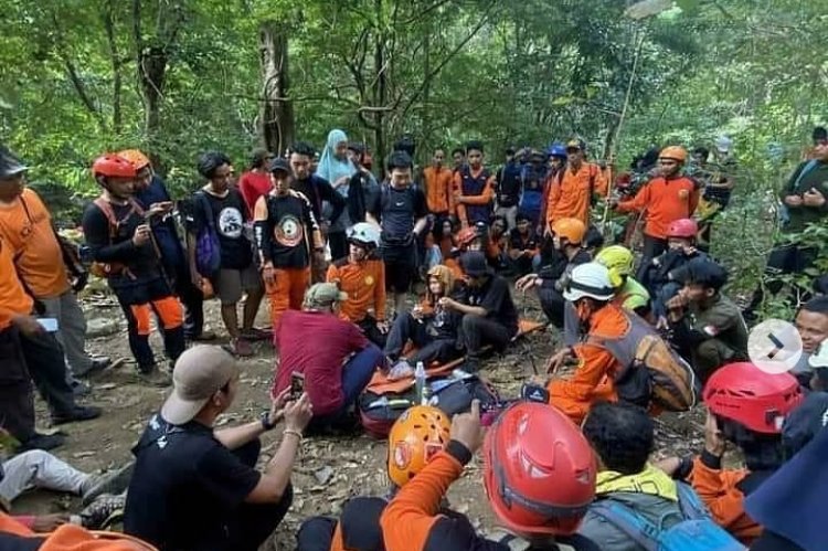 Eva Pendaki yang Hilang di Gunung Abbo Maros Ditemukan, Begini Kondisinya...