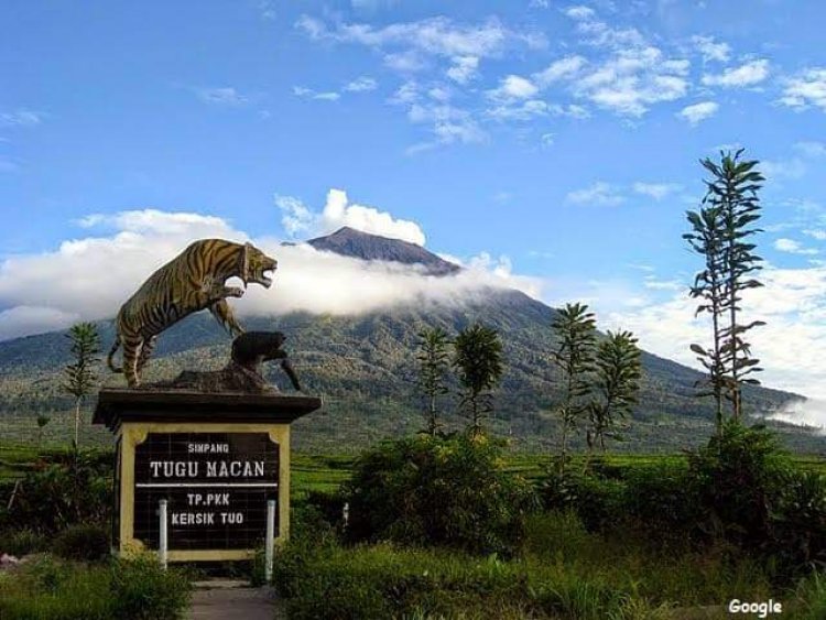 Traveler! Jangan Coba-coba Turun dari Gunung Kerinci Usai Jam 5 Sore, Ini Alasannya....