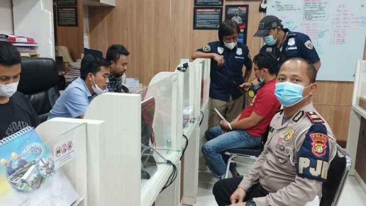 Ini Dia Tampang Pria Ngaku Polisi dan Gunakan Plat Palsu Saat Dicegat Patroli PJR di Tol Kuningan