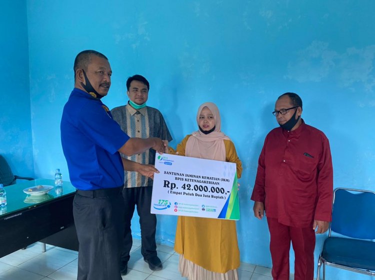 BPJS Ketenagakerjaan Salurkan Jaminan Sosial ke Petugas Damkar Merangin