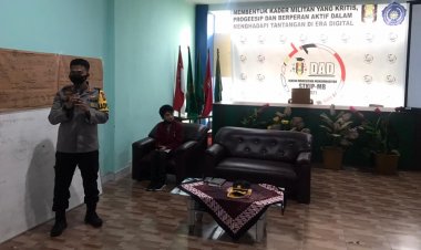 Jadi Pemateri Perkaderan DAD IMM, Kapolres Bungo: Ajak Mahasiswa Percepatan Vaksinasi
