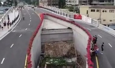 10 Tahun Bertahan Wanita Ini Rumahnya di Tengah Jalan Tol, Begini Kisahnya....