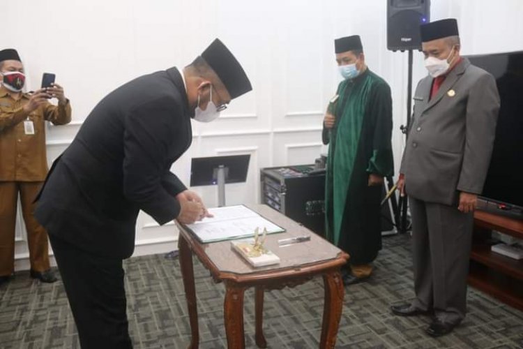 Sekda Sudirman Lantik Pejabat Fungsional Lingkup Pemprov Jambi