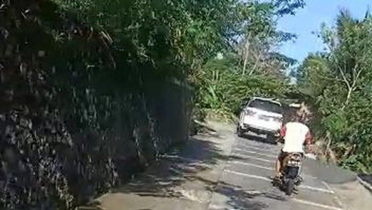 Tabrak Warga Remaja Kemudikan Fortuner Ini Viral dan Diuber Pemotor, Kini Nasibnya....