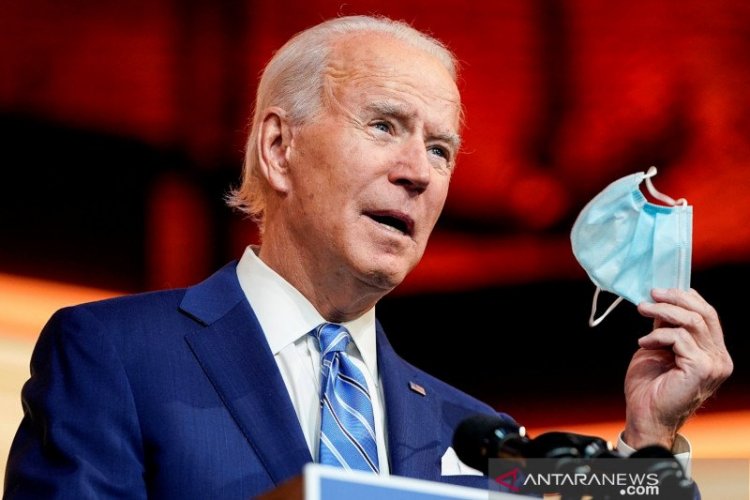 Joe Biden: Siswa yang Sudah Divaksin Tak Wajib Bermasker!