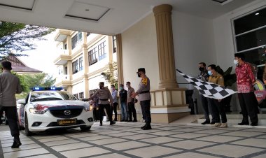 Dapat Bantuan Beras 100 Ton dari 2 Perusahaan Besar, Polda Jambi Kirim Langsung ke Masyarakat