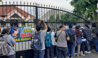Heboh! Rumah Dinas Bupati Banjarnegara Digeledah KPK