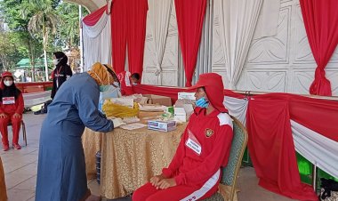 Pastikan Bebas Covid-19, 56 Paskibraka Kota Jambi Jalani Swab