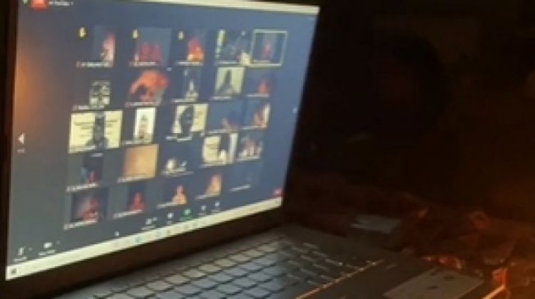 Siswa Pramuka Ini Kemah Online, Netizen: Itu Kemah Online Apa Ritual Pemujaan Sekte....
