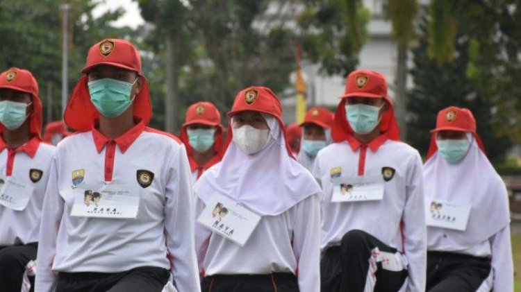 Tetap Patuhi Prokes, Tim Paskibraka Latihan di Bawah Terik Panas Matahari
