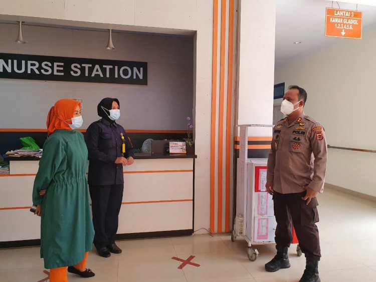 Cek Ketersediaan Tabung Oksigen, Kapolres Bungo Jambi: Ada 8 Pasien Pemantauan Khusus