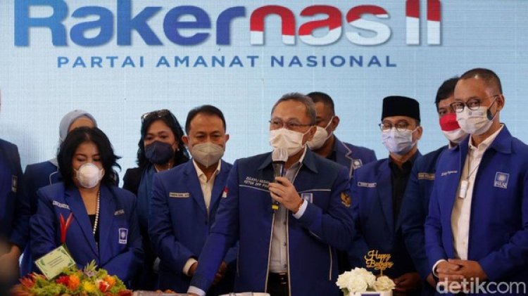 Cerita Ketum PAN, Jokowi Curhat Semua Lembaga Merasa Paling Kuasa: Wah Kita Kalau Gini Terus, Ribut, Susah, Lamban