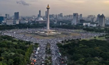 Tanggapi Kapitra, Novel Bamukmin: Turunnya Soeharto Cuma Ratusan Ribu Mahasiswa dan Mundur, Tapi Jokowi....
