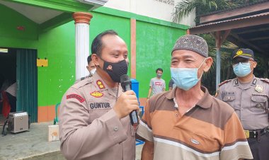 Vaksinasi di Unit 16-17 Pelepat Ilir Bungo Jambi, Kapolres: Kita Kasih Doorprize!