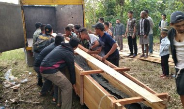 Puluhan Buaya Hasil Evakuasi di Sungai Gelam Dipindahkan ke Kolam Warga