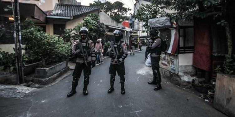 Tertangkap Densus 88 Antiteror, Kimia Farma: Terduga S Merupakan Karyawan Kimia Farma