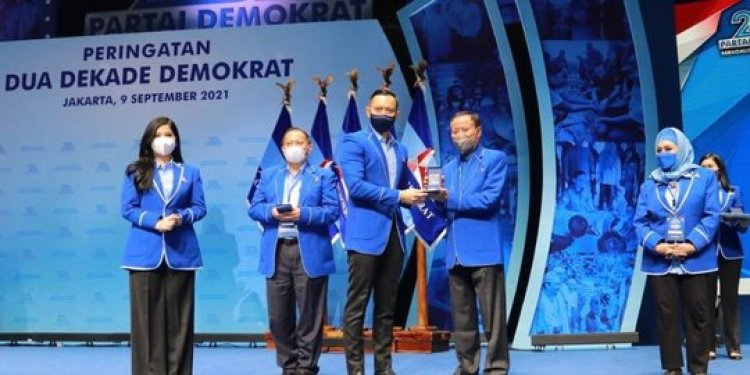 SBY dan Ani Yudhoyono Dapat Penghargaan dari Demokrat, AHY: Berjasa dan Dedikasi Senior dan Kader Terbaik