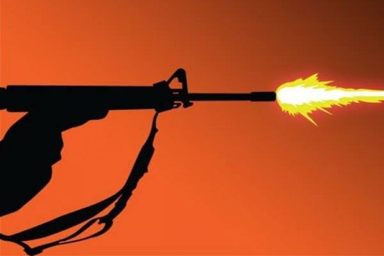 Baku Tembak di Depan Mapolsek Kiwirok Hingga Anggota Brimob Gugur