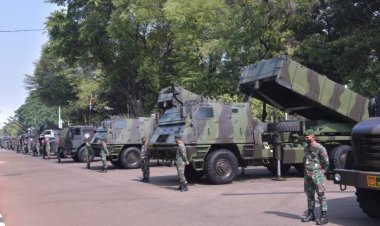 Jokowi Minta TNI Siap Hadapi Ancaman Terorisme!