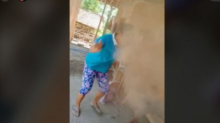 Viral! Aksi Emak-emak Mengamuk Keluarkan Jurus Tabur Pasir Saat Ditagih Hutang, Netizen: Malah Berubah jadi Avatar Toh Bu