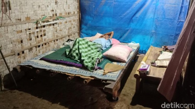 Kakek Kaki Satu Ini Hidup Sebatang Kara, Butuh Uluran Tangan Dermawan