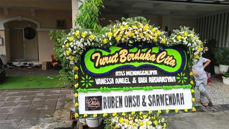 Suasana di Rumah Vanessa Angel Usai Peristiwa Kecelakaan