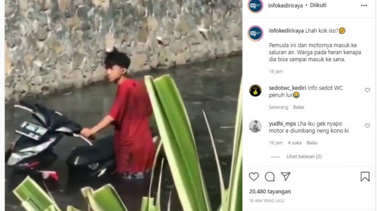 Viral! Bikin Ngakak Pemuda Ini Masuk Sungai, Netizen: Motor Bebek Memang Suka Berenang
