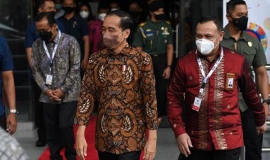 Firli Mengadu ke Jokowi KPK Kekurangan Personel, Netizen Sindir Pedas!: Pegawai yang Berintegritas Disingkirkan dengan Dalih tidak Lolos TWK.....