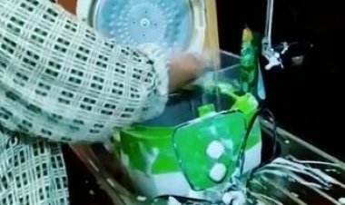 Koplak! Emak-emak Ini Korban TikTok, Coba Cuci Alat Penanak Nasi, Netizen: Pengen Praktik tapi Takut Nyesel Seumur Hidup