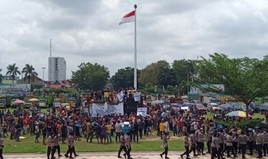 Ribuan Sopir Batu Bara Kepung Kantor Gubernur Jambi, Ini yang Dituntut