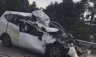 Kecelakaan Maut di KM 22 Tol Jagorawi, Pengemudi Tewas Mobil Calya Remuk