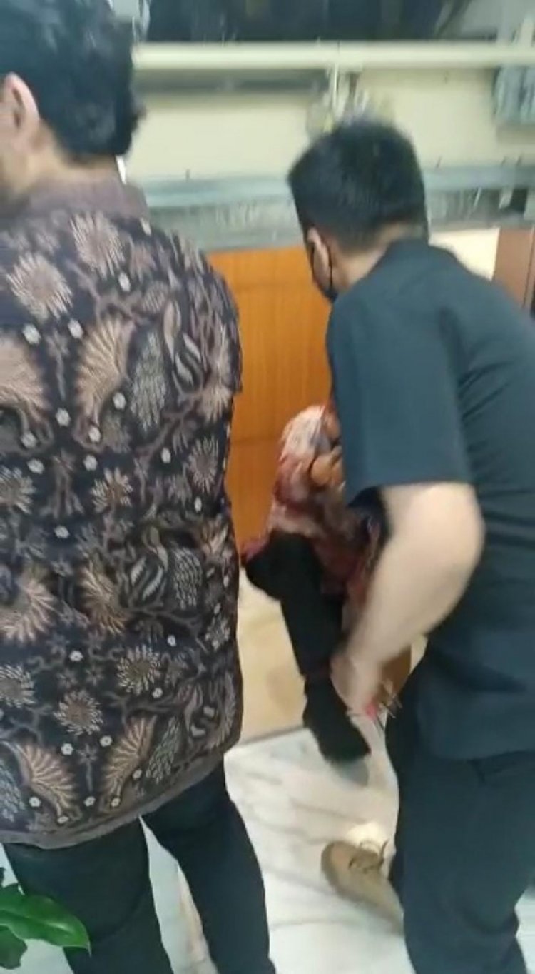 Panik! Anggota DPR Gerindra Ini Terjebak di Lift DPR Lantai 13