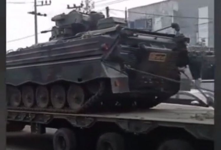 Viral Satpam Rekam Rombongan TNI Bawa Tank, Reaksi Anggota TNI: Tetap Semangat Bapak Satpam Videonya....
