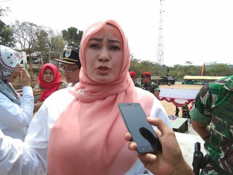 Duh! Hadiah Bupati Cup Pandeglang Cuma Rp90 Ribu, Ibu Bupati Mengamuk