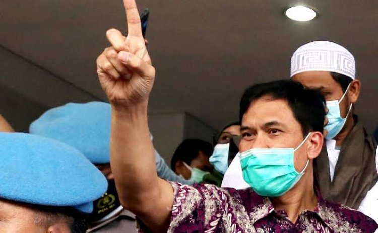 Dianggap Orang Paling Berpengaruh di FPI, JPU Tuntut Munarman Hukuman Mati