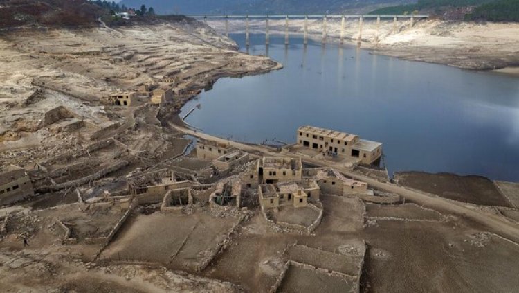 Wow! Desa Tua Ini Muncul Lagi, Usai 30 Tahun Ditenggelamkan