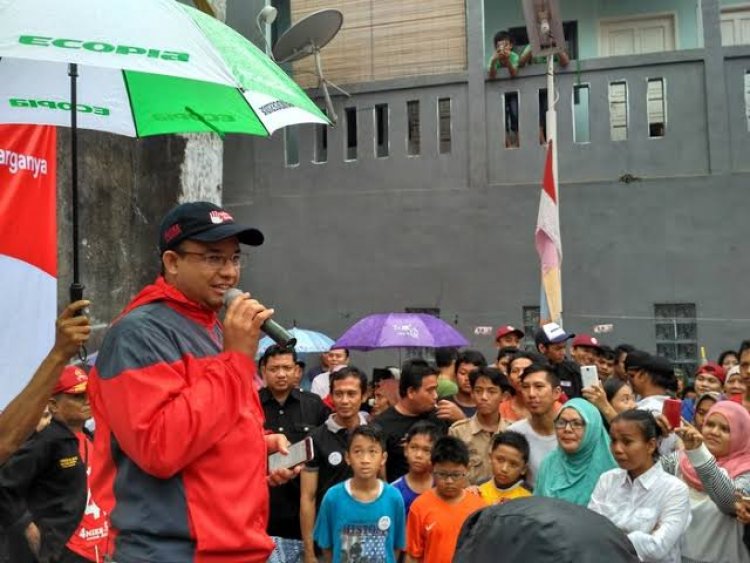 DUH! Anies Baswedan Dihukum Keruk Total Kali Mampang
