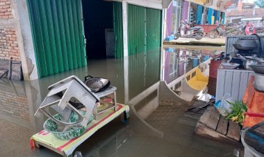 Ibu Bupati, Sudah Sepekan Belasan Rumah di Ibukota Kabupaten Muarojambi Terendam Banjir
