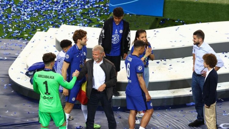 Abramovich Mendadak Mau Jual Chelsea, Begini Alasannya