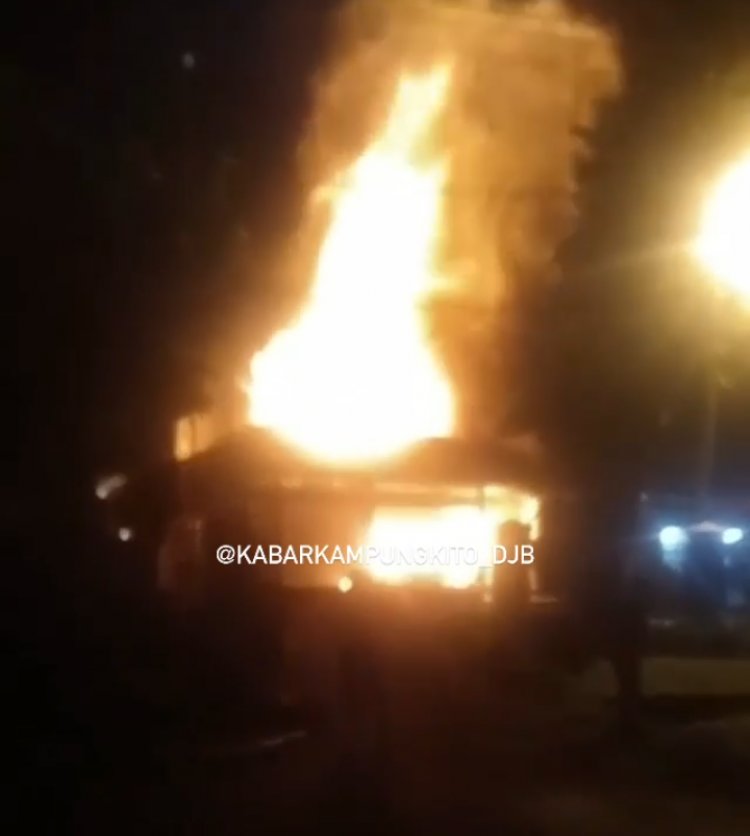 Heboh! Rumah Dinas Wagub Jambi Terbakar Hebat, Wagub Abdullah Sani Sempat Panik