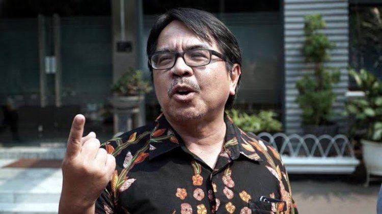 Dituduh Pendeta Saifuddin Tidak Sholat, Ade Armando: Apa yang Dikatakannya Memang Menunjukkan Dia Dungu