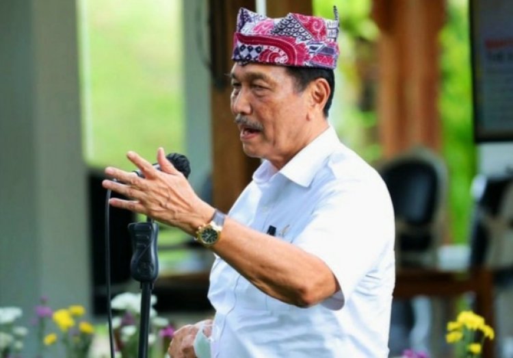 Luhut: Tarawih Boleh, Tangan Dicuci, Gunakan Masker Pakai Booster