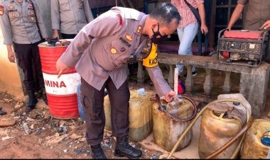 Duh! Gudang di depan SPBU Ini Timbun BBM Bersubsidi, Kapolres Bungo: Apabila Ditemukan Lagi Kita Tindak Tegas