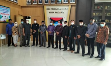 Anggota Bamus dan BK DPRD Muaro Jambi Kunker ke DPRD Kota Padang