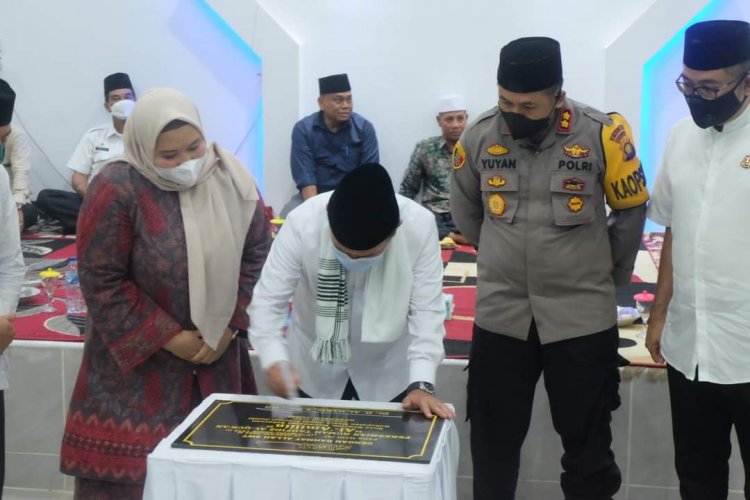 Bupati Masnah Dampingi Gubernur Resmikan Rumah Tahfiz di Desa Kedotan