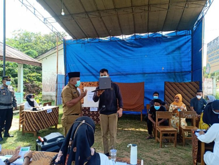 Sekda Muarojambi Tinjau Pelaksanaan Pilkades Serentak 