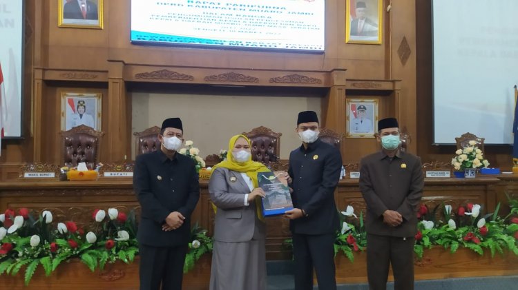 Bupati Sampaikan LKPJ Tahun 2021 ke DPRD Muarojambi