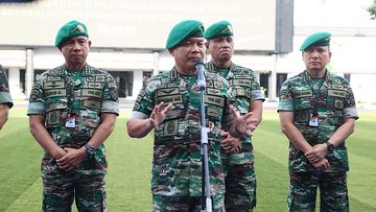 Prajurit dan Wartawan Tewas Kecelakaan saat Ikut Rombongan KSAD Dudung di Papua, TNI Berduka